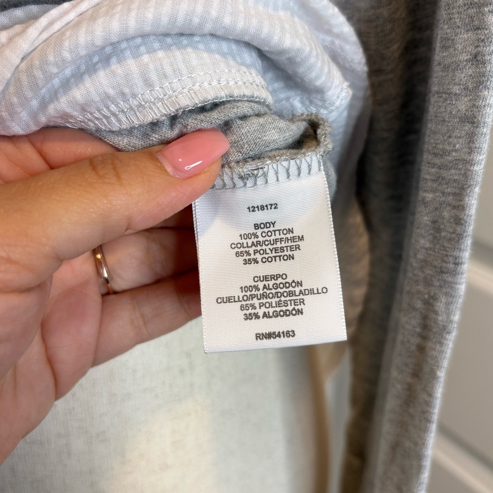 TOMMY HILFIGER Gray and White Collared Sweater - Picture 10 of 14